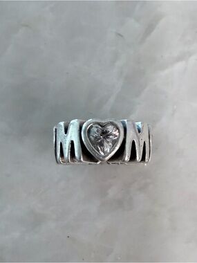 Pandora Silver MOM Bracelet Charm with Clear Heart Stone